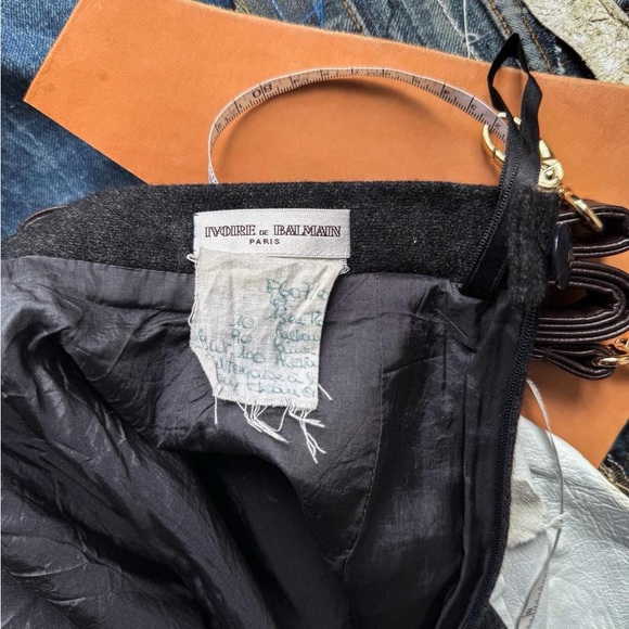 Vintage Ivoire de Balmain Wool Trousers - Picture 4 of 4